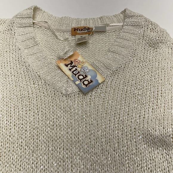 MUDD Womens Medium Cream Sparkle V Neck Sweater - Picture 2 of 3